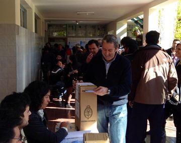 Mendoza: entre el resurgir de Cobos y el ascenso de la izquierda