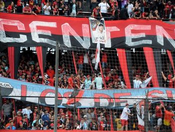 Santa Fe: prohíben entrar a las canchas por cinco años a ocho barras de Colón