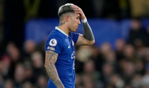 La rebaja salarial que sufrirá Enzo Fernández por la crisis en el Chelsea