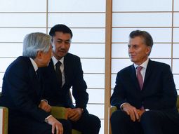 El encuentro de Macri con el emperador Akihito El encuentro de Macri con el emperador Akihito