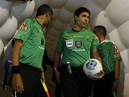 el arbitro que perjudico a boca admitio su error: me equivoque, fue penal el arbitro que perjudico a boca admitio su error: me equivoque, fue penal