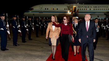 cristina arribo a paraguay para presenciar la misa del papa francisco cristina arribo a paraguay para presenciar la misa del papa francisco