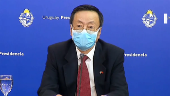 Embajador de China en Uruguay, Wang Gang. Embajador de China en Uruguay, Wang Gang.
