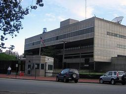 Sede de la Embajada de los Estados Unidos en Buenos Aires.