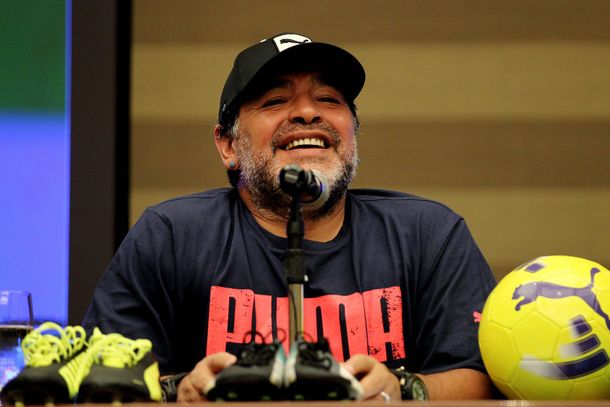 Maradona acusó de rata a Joseph Blatter y llamó a destronarlo de la FIFA