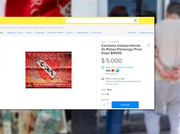 Ofrecía camisetas de Independiente – Flamengo: eran entradas y fue detenido