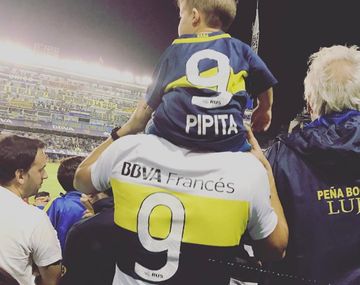 El pequeño Felipe sigue a su padre a todos lados