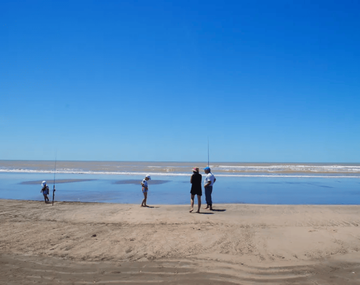 La playa de Buenos Aires con no mas de 10 habitantes para desconectar de la rutina. (Foto: Turismo Villarino).