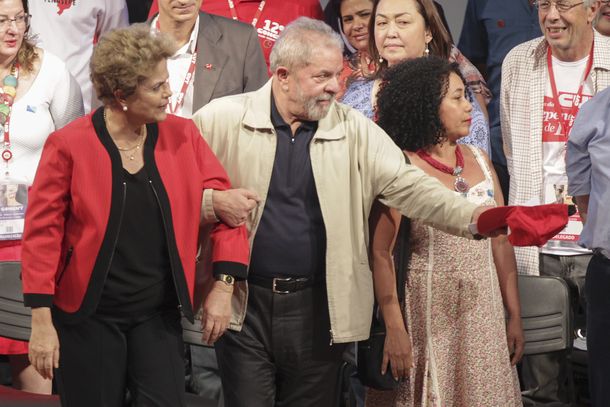 Anulan la cautelar contra Lula y ahora asume como jefe de Gabinete