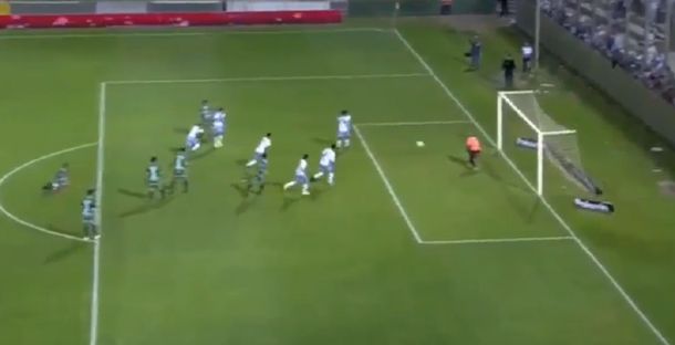 Esta maravilla de Atlético Tucumán hubiera sido el gol del año: pegó en el palo