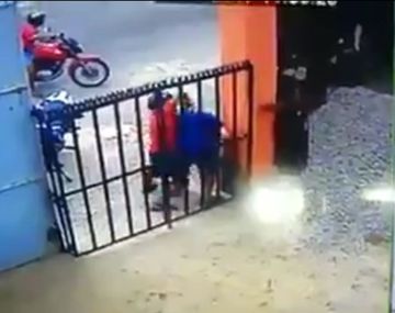 Matan de un disparo en el cuello a un militar de civil