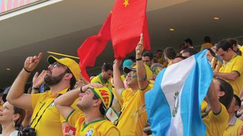 las otras victimas del mundial: ya son tres los fanaticos chinos muertos por no dormir las otras victimas del mundial: ya son tres los fanaticos chinos muertos por no dormir