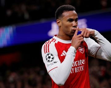 Arsenal le gana 3-0 al Atlético Madrid por la Champions League