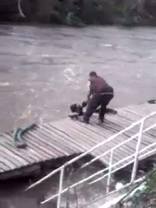 VIDEO: Mirá el rescate a un kayakista en el arroyo San Lorenzo