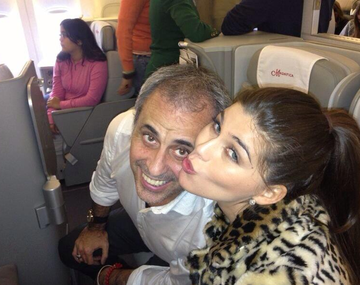 Rial se fue de vacaciones con sus hijas y Loly