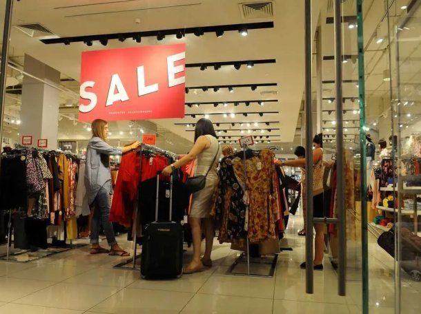 Argentinos Aprovechan Los Precios En Chile: Qué Compran Y Cuánto Gastan