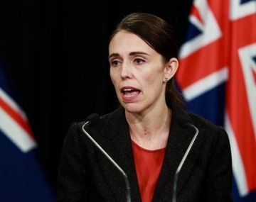 Habló la primera ministra de Nueva Zelanda: Nuestras leyes sobre armas cambiarán tras el tiroteo en las mezquitas