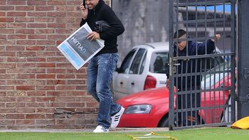 sport recife se ilusiona con riquelme: ofrecen 315 mil dolares por mes