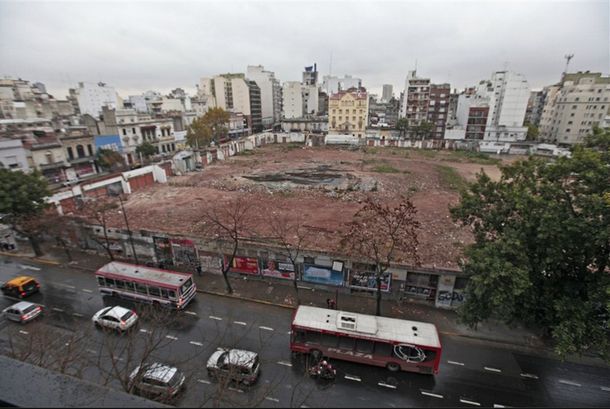 Los vecinos rechazan la construcción de un microestadio en Once