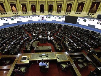 VIVO: Diputados realiza un simulacro para probar el nuevo sistema de sesión virtual