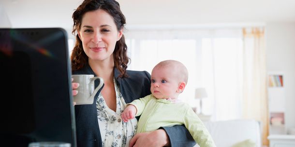 Los mejores trabajos para las mamás de bebés recién nacidos