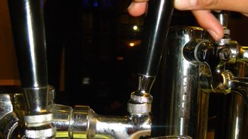 La fiesta de los tréboles y la cerveza negra La fiesta de los tréboles y la cerveza negra