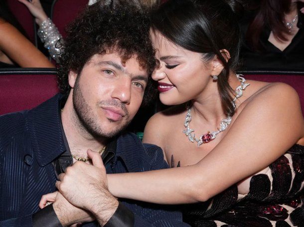 Selena Gómez se comprometió con Benny Blanco: así es el impresionante anillo