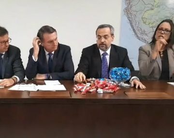 El Presidente metió mano en la explicación de su Ministro