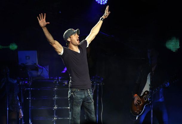 El picante tuit de Jorge Rial sobre una noticia en contra de Enrique Iglesias