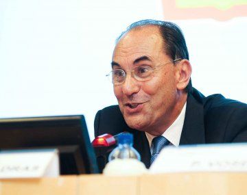 Balearon en la cara al fundador de Vox