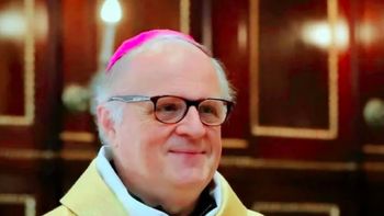 llego al pais el nuevo nuncio apostolico mientras se espera la confirmacion de una visita del papa leon xiv