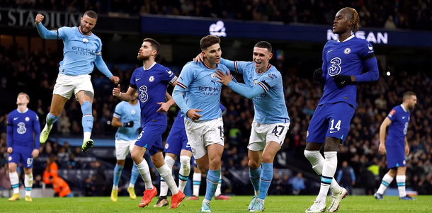 Julián Álvarez metió uno: goles de Manchester City 4-0 Chelsea