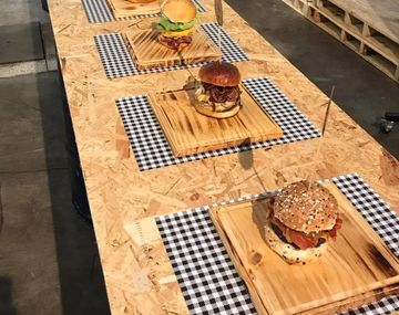 La votación incluyó a 25 hamburgueserías porteñas