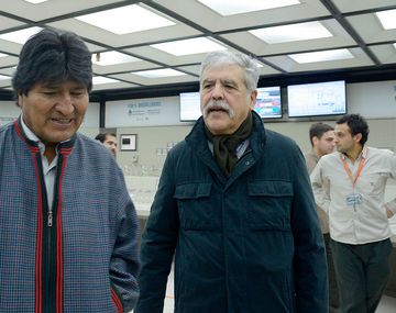 De Vido y Evo  en la central nuclear Néstor Kirchner