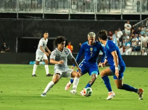 Nació en Puerto Rico, enfrentó a la Selección Argentina y será refuerzo de Barracas Central