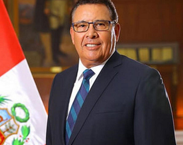 José Huerta Torres,&nbsp;ministro de Defensa de Perú, murió de un paro cardiaco