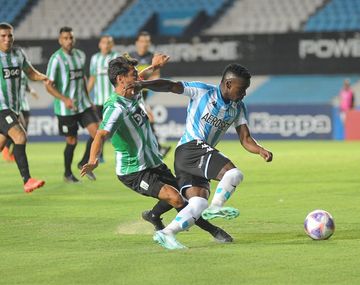 Racing y Racing igualaron sin goles en Avellaneda