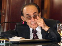 una renuncia con un claro mensaje para carlos fayt una renuncia con un claro mensaje para carlos fayt