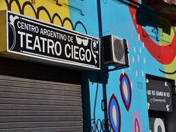 teatro ciego: que es y las propuestas para disfrutar en familia en caba teatro ciego: que es y las propuestas para disfrutar en familia en caba