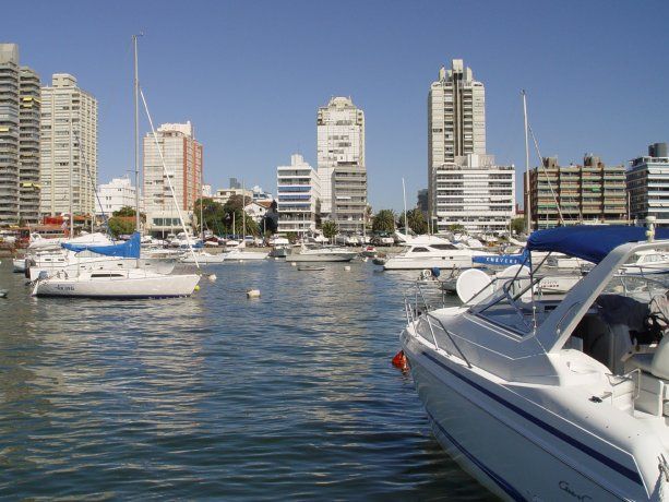 Punta del Este: hay 200 barcos argentinos varados desde 2020