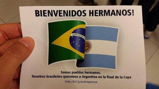 ¿Mufa? Mirá el panfleto que repartieron en la entrada al Arena Corinthians