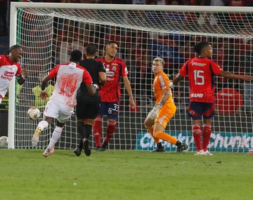 Es viral: Rodallega se lesionó