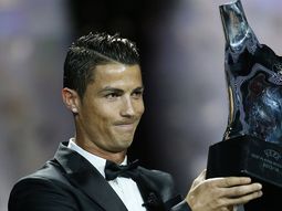 sin messi en la terna, cr7 fue elegido como mejor jugador de la temporada sin messi en la terna, cr7 fue elegido como mejor jugador de la temporada