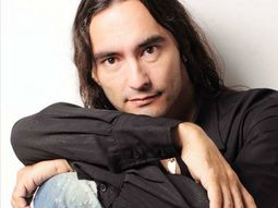 daniel agostini paro un recital por los golpes de una mama, pero el denunciado sera el daniel agostini paro un recital por los golpes de una mama, pero el denunciado sera el