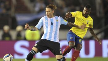 lucas biglia, seguido de cerca por el real madrid lucas biglia, seguido de cerca por el real madrid