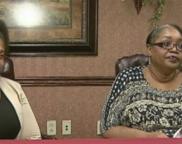 Buscaba a su madre biológica y trabajan en el mismo lugar