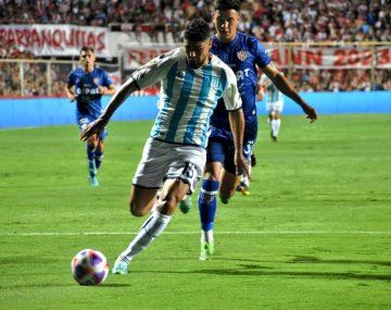 Unión y Racing empataron 1-1 en el inicio de la Copa de la Liga