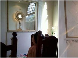 El antes y después del robo a una capilla en City Bell