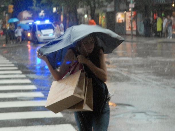 Se espera un domingo lluvioso en Capital y alrededores