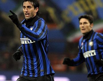 El presidente de Racing viajará a Italia para repatriar a Milito